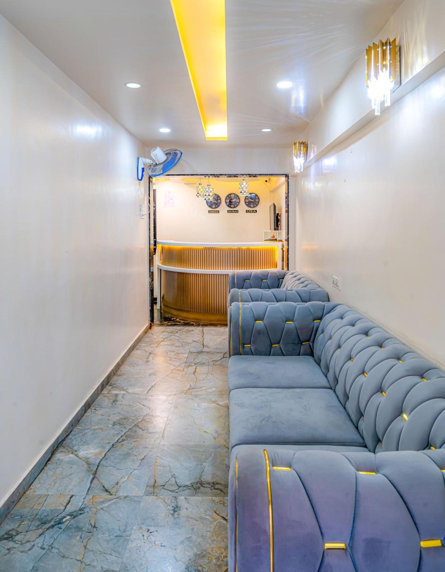 Hotel Treebo Trend The White Castle Pune Exterior foto